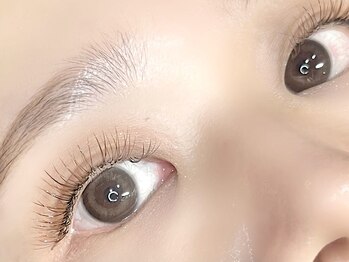 イロ(iro)/ボリュームラッシュ120束(3D)