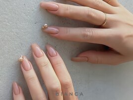 シンプル大人ネイル¥6500