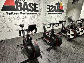 ザ ベース(the BASE)/Watt bike