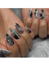 アピュ(APUU)/モノトーン シルバーネイル