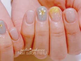 シェルフラワーネイル