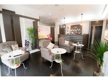 アイリスエステサロン 宜野湾店