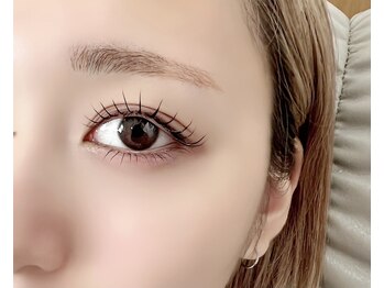 トータルビューティ ビイング(B.ing)/上下次世代まつ毛パーマ