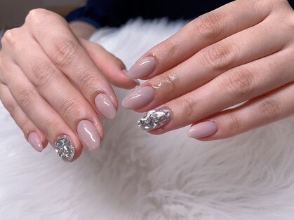 ネフェル(Nefel)の写真