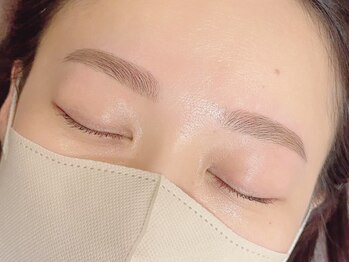 ゴコチ(5cochi)の写真/《年齢とともに変わる眉・目元お悩みに》似合う形を見極める大人女性の目元専門サロン