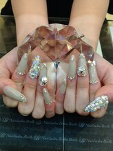 エスフィーネイルサロン ブリーユ(Esfy nailsalon Brille)/キラキラストーンスカルプ