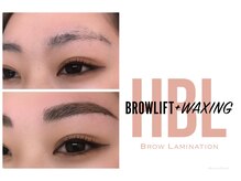 スリー(THREE)/ハリウッドブロウリフト