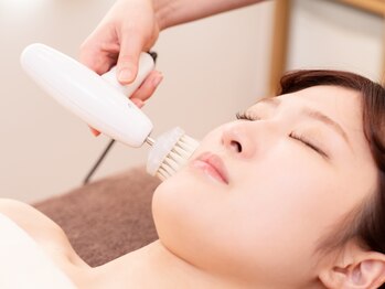 ザザ 神楽坂店(ZA/ZA)の写真/【女性限定・全室完全個室】乾燥や肌のくすみが気になる方に◎お肌の状態に合わせたケアで、お悩みを改善！