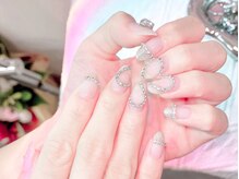 グロー ネイル(Glow Nail)/持ち込みやり放題