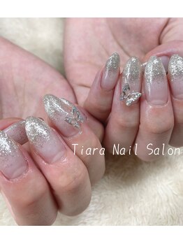 ティアラ(Tiara)/ラメグラデーション