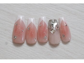 ワンホンネイル・チークネイル