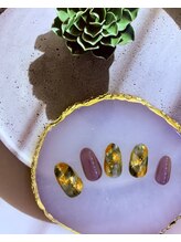 ネイル バズ(NAIL BUZZ)/初回ソフトジェルオフ込6800円