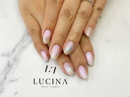 C-303 ホワイトニュアンスネイル