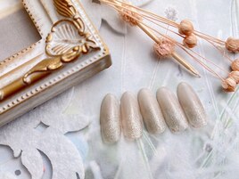 1月12種類から選べるデザイン