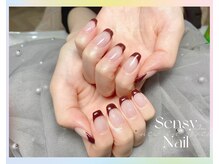 センシー ネイル スタジオ(Sensy Nail Studio)/on/off万能 フレンチネイル