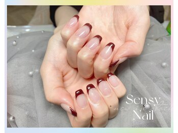 センシー ネイル スタジオ(Sensy Nail Studio)/on/off万能 フレンチネイル