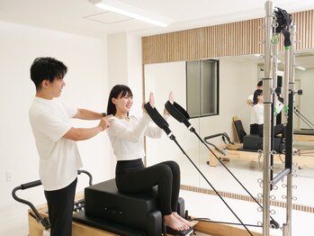 ラフテル鍼灸整骨院/マシンピラティスで姿勢改善！