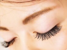 リリアン(Lilian)/ふわふわボリュームラッシュ