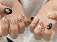 アイミーモア 国立店(aimer more)/ブラック×フラワーネイル