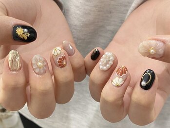 アイミーモア 国立店(aimer more)/ブラック×フラワーネイル