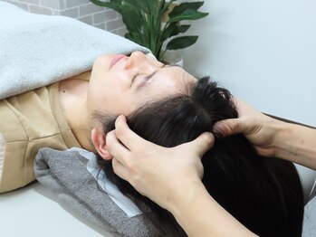 鍼灸院 整骨院ティップ 春日院/眼精疲労に対するヘッドスパ