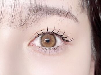 リナータ 渋谷本店(Rinata)の写真/ナチュラルに盛れる(束感コーティング付)80本¥5000～上下セット¥6990もオススメ！＋¥500でブラウン変更