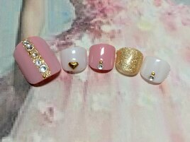 キラキラフットネイル