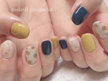 エムスラッシュアヴェダ 自由が丘(M.SLASH AVEDA)/ドットネイル