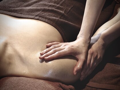 サロンモノクロームの写真