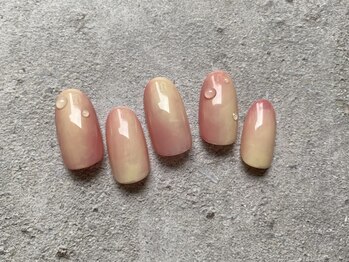 ローラン(LOERUN)/桃ネイル もやもや