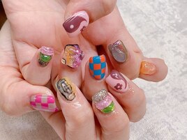 個性海外ネイル