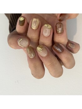 ヌア(nur.)/ぷっくりブラウンnuance