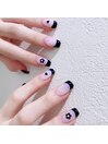 黒フレンチネイル