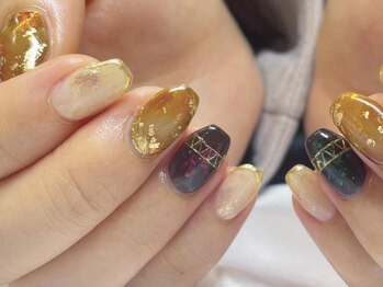 アングゥ ウル(ungu ul)/推し/概念ネイル/ニュアンス