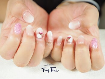 タイニーツリー(Tiny Tree)/ガーリーネイル