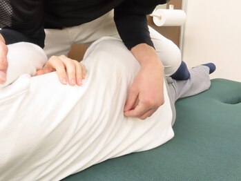 グリフィンカイロプラクティック院/腰椎のアジャストメント