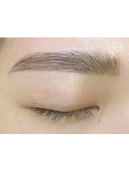 アイブロウメニューがあるサロン