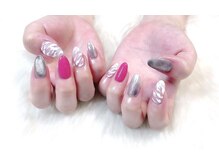 リーヴェ(Riebe)/ゼブラネイル