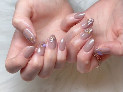 ネフェル(Nefel)の写真