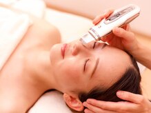 ビューティーサロンブルーム(Bloom)/毛穴・超音波スキンクリーナー