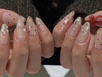 ブラソンネイル(Blossom nail)/大人可愛いハート