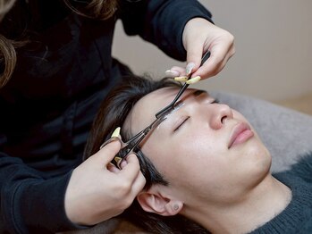 ブルーム 四条烏丸(bloom)/03.アイブロウ施術 眉カット