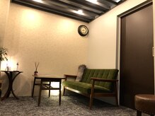 セラヴィ(C'est La Vie)/内観：待合ROOM