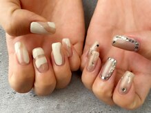 エムスラッシュ ネイル センター北店(M.SLASH)/ちぐはぐネイル