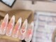 リリィ メイド バイ エトセンス(Lily made by ETHOSENCE.)の写真/【飲食店併設/全オフ込価格】おしゃれな空間が自慢♪ナチュラルで上品な長さだし～ブライダルネイルOK！