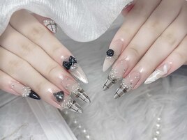 秋のチェックネイル