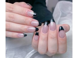 ブラックフレンチネイル