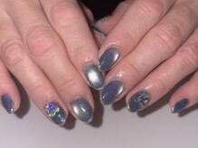 ヌイ(nu/i)/マグネットネイル.