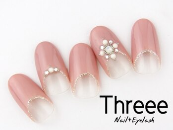 スリーネイルプラスアイラッシュ(Threee Nail+Eyelash)/フレンチ×ホワイトビジュー