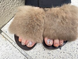 フットネイル、アートやり放題◎